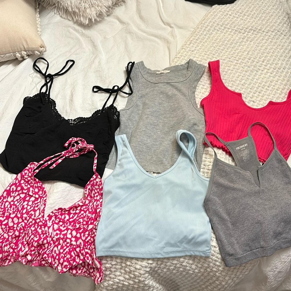 Women’s summer tank tops!